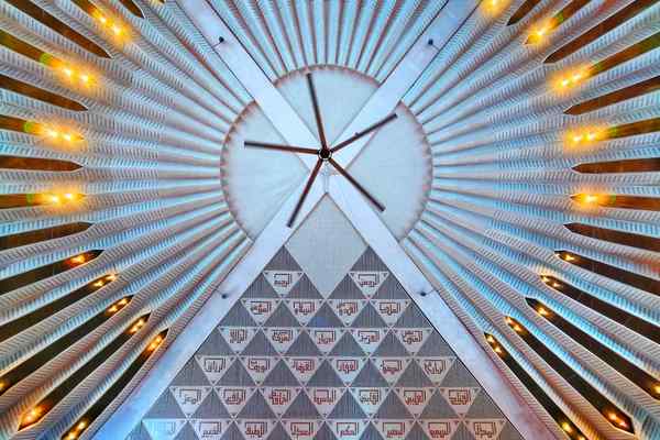 how to install a ceiling fan